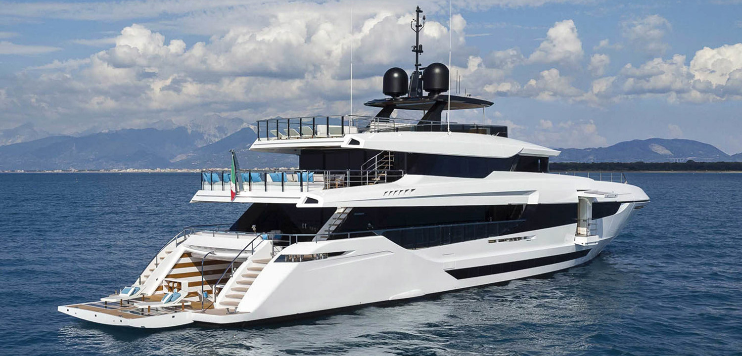 Mangusta43