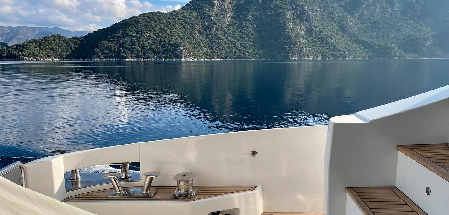 Azimut 80
