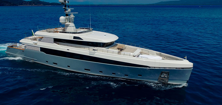 Rossinavi 48m