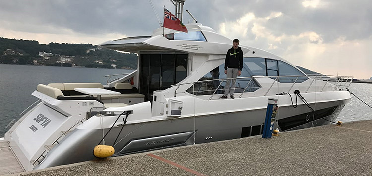 Azimut 55S