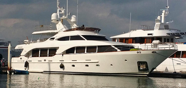 Benetti Tradition 100
