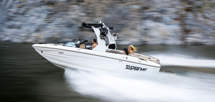 Supreme S220 2027
