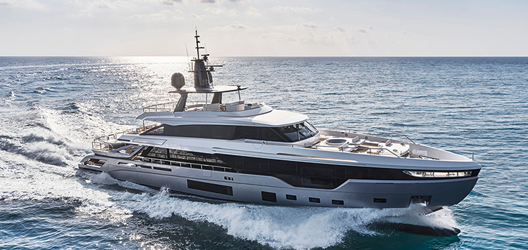 Grande 38 METRI TRI-DECK