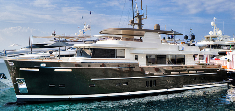 Van der Valk Explorer 27M