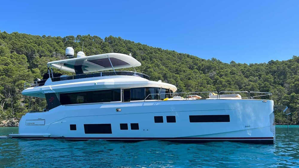 Экстерьер Sirena 64 