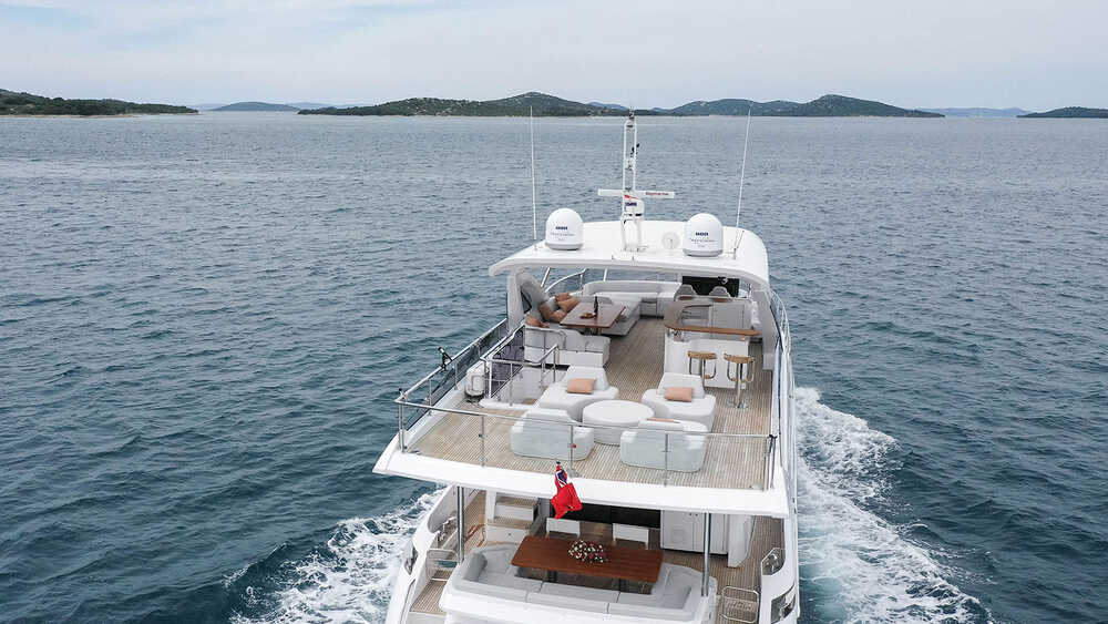 Экстерьер Azimut Grande 25 METRI M/Y "VIVA"