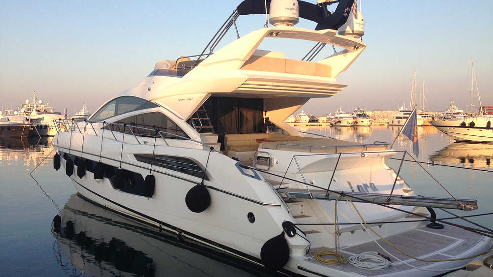 Экстерьер Sunseeker 68 Sport Yacht