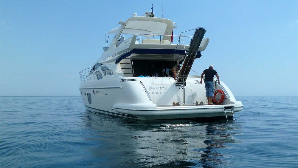 Экстерьер Azimut 62 2009