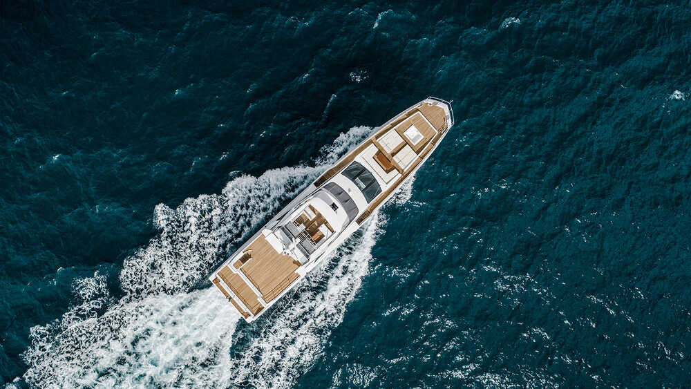 Экстерьер Azimut Grande 35 METRI