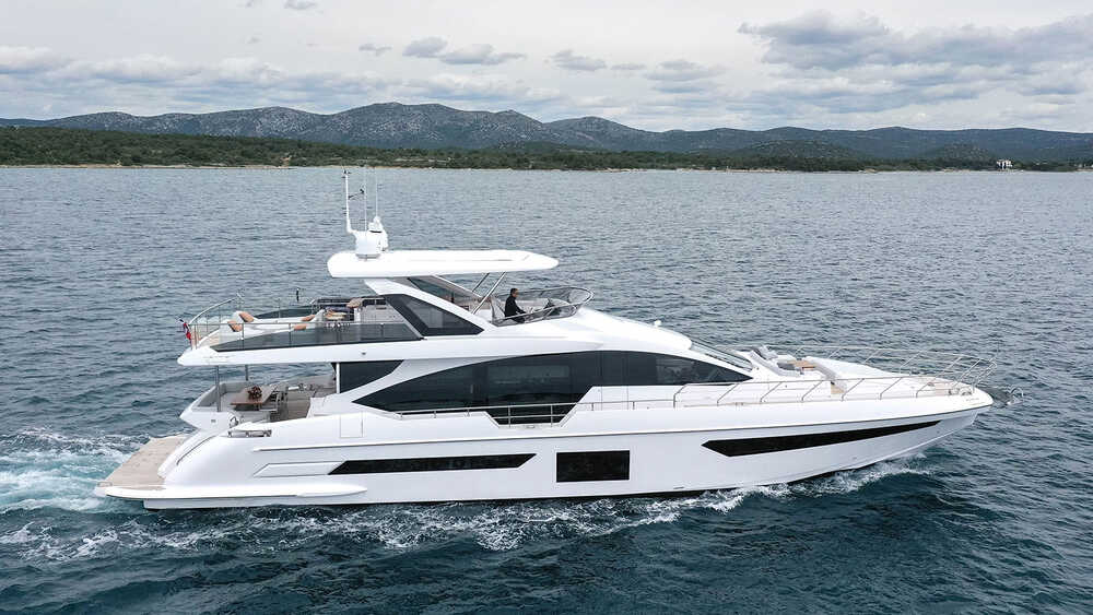 Экстерьер Azimut Grande 25 METRI M/Y "VIVA"