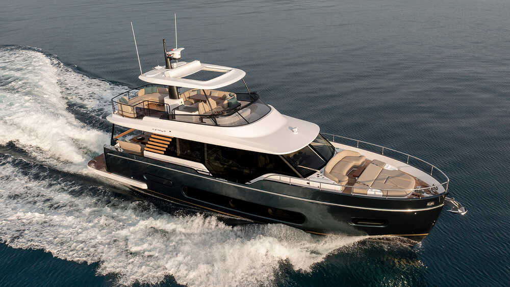 Экстерьер Magellano 60