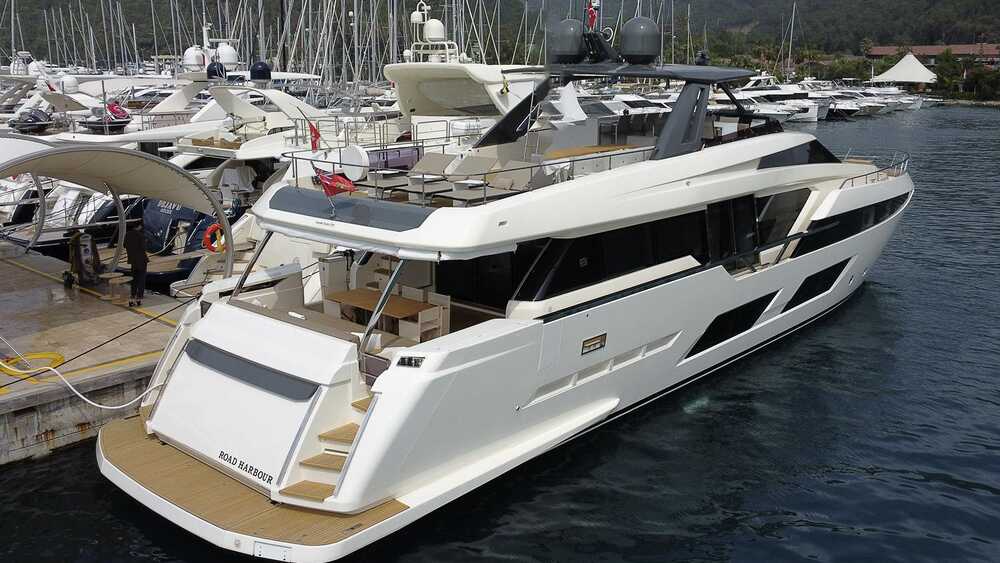 Экстерьер Ferretti 920