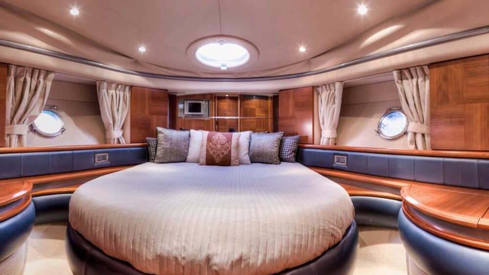 Вип Каюта Azimut 50