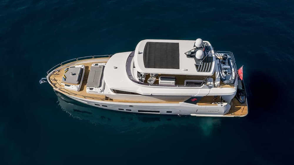 Экстерьер Sirena 64 