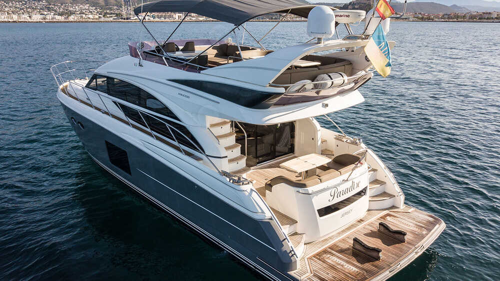 Экстерьер Princess 56<br/>M/Y Paradise 2015