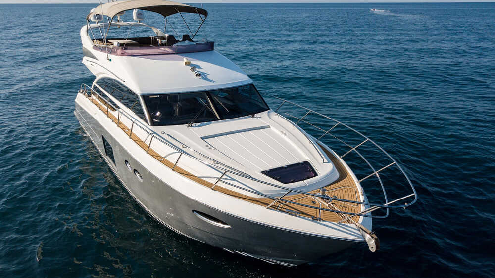 Экстерьер Princess 56<br/>M/Y Paradise 2015