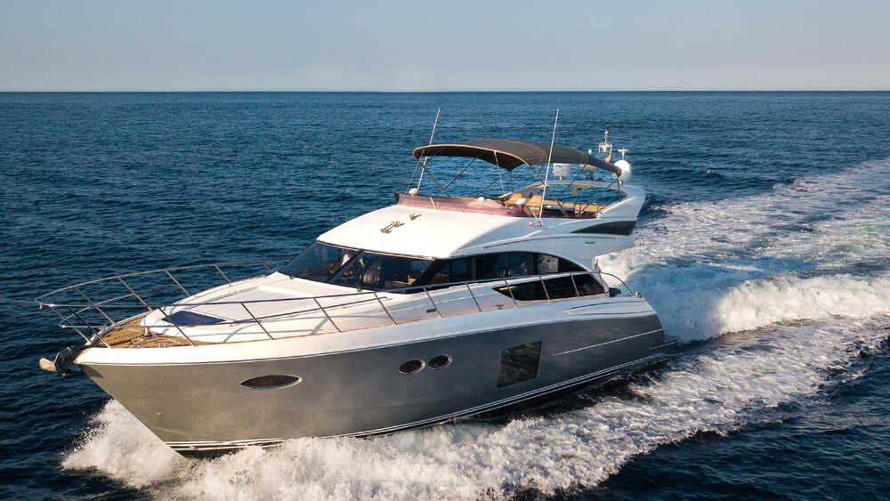 Экстерьер Princess 56<br/>M/Y Paradise 2015