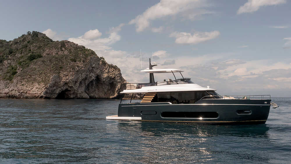 Экстерьер Magellano 60