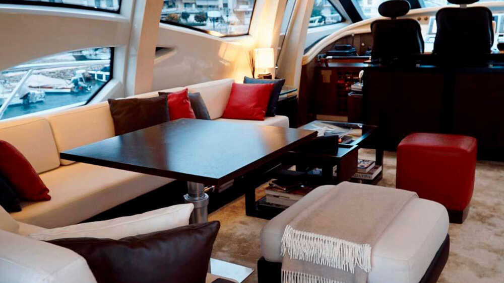 Салон Azimut 86S
