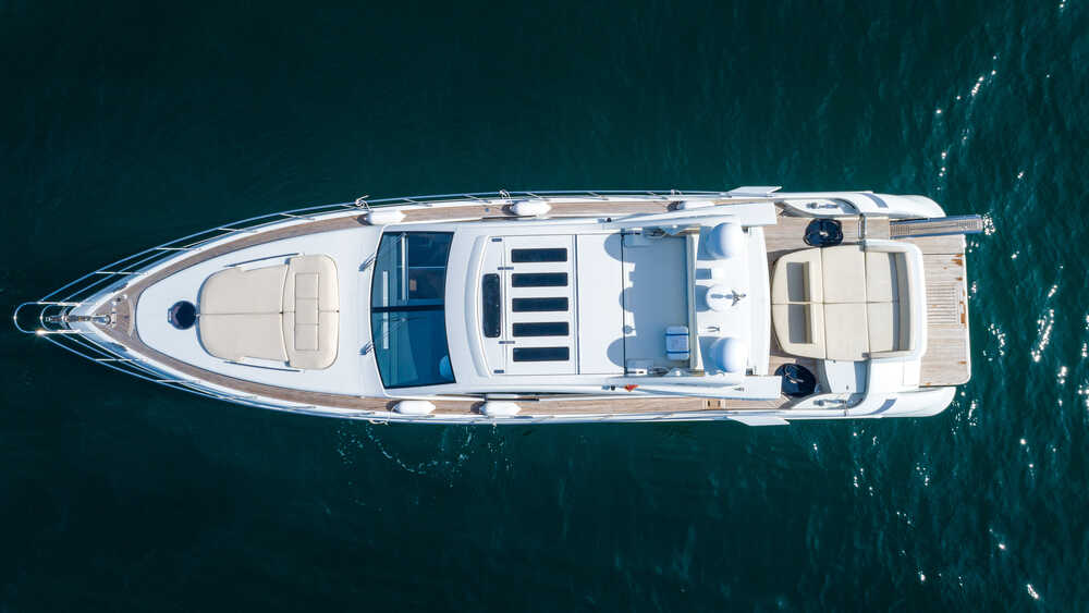 Экстерьер Azimut 68s