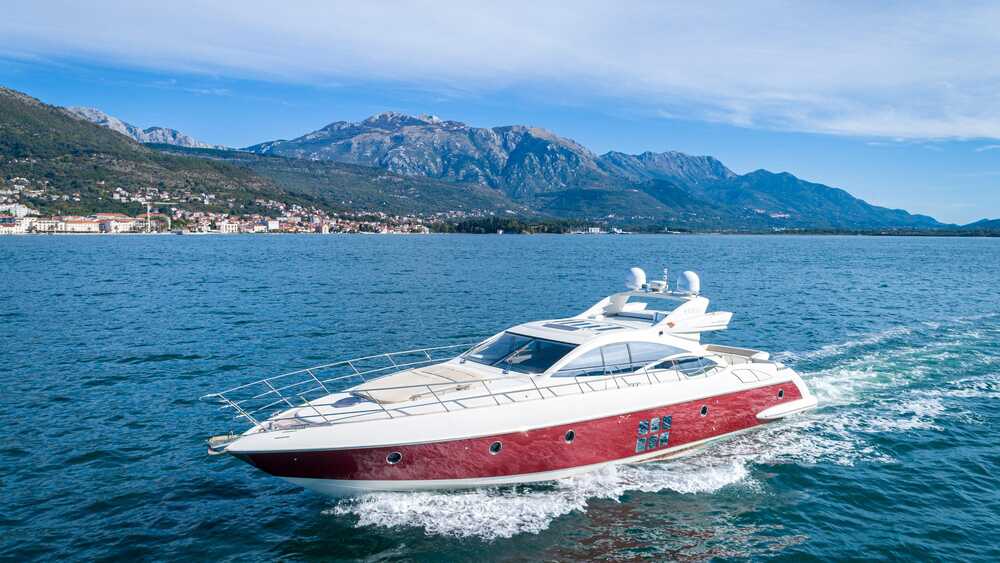 Экстерьер Azimut 68s