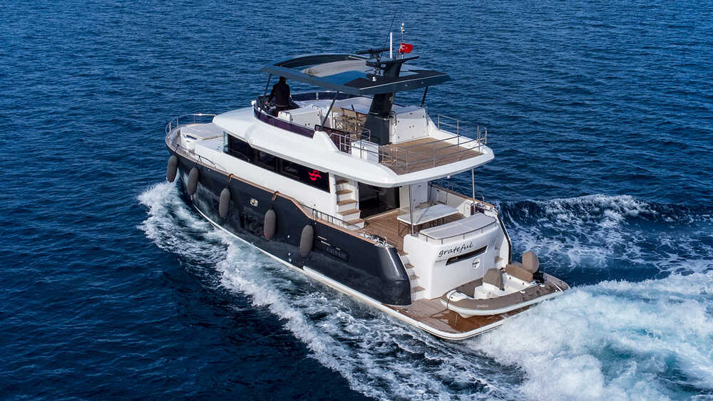 Экстерьер Sirena 58