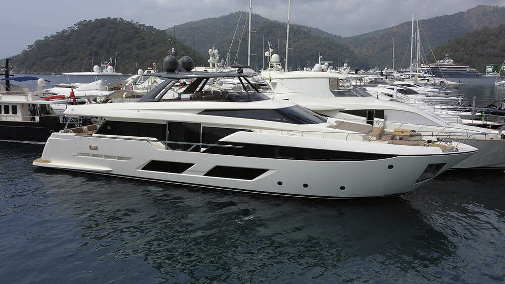 Экстерьер Ferretti 920