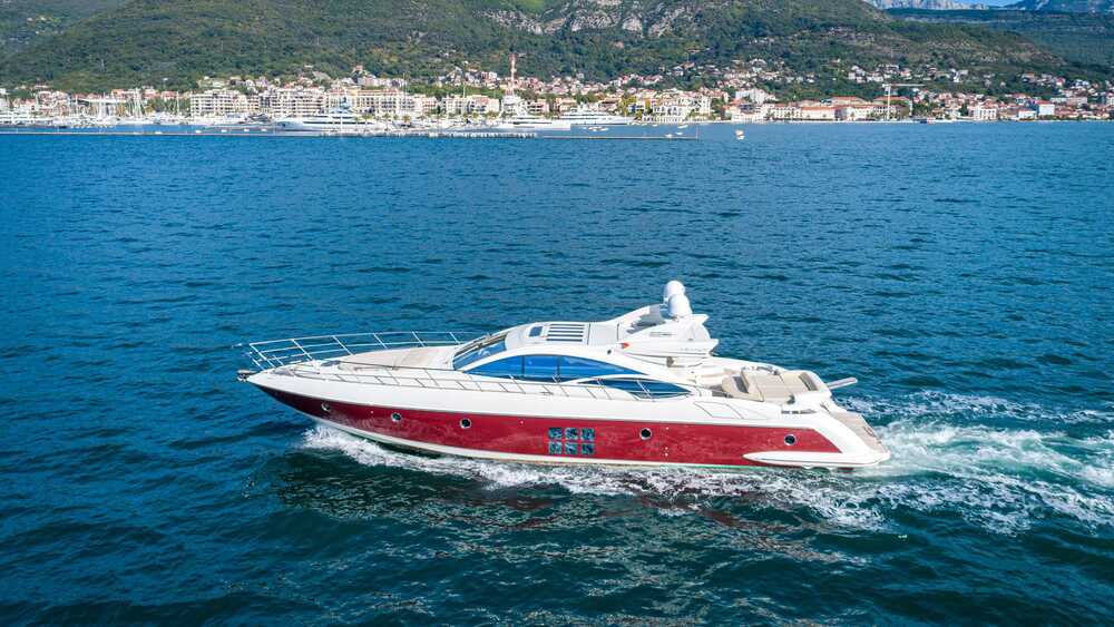 Экстерьер Azimut 68s