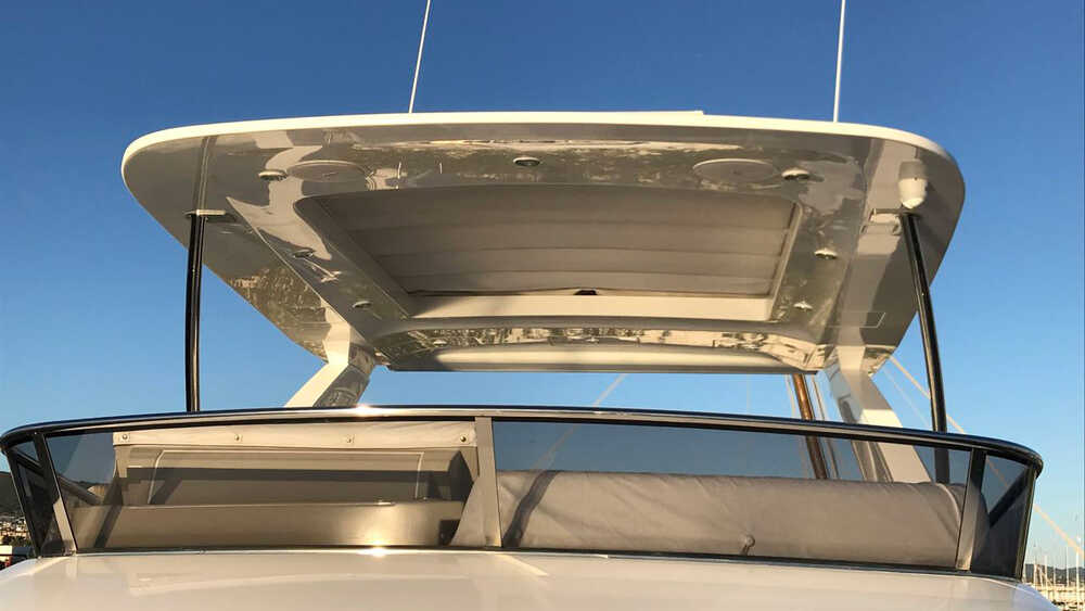 Azimut 66 2017