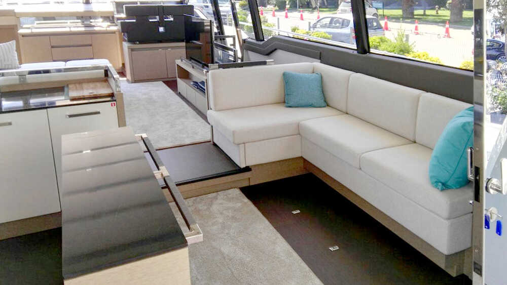 Интерьер Prestige 680
