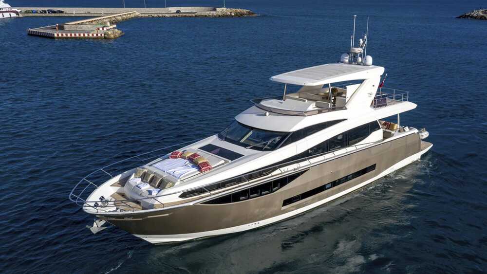 Экстерьер Prestige 750