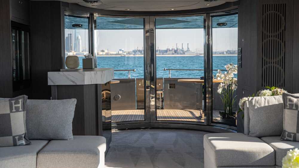 Azimut 100 SPECTRE, 30.48 м