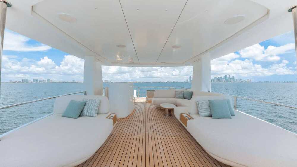 Azimut TYCOON, 35.97 м