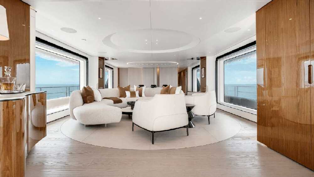 Azimut TYCOON, 35.97 м