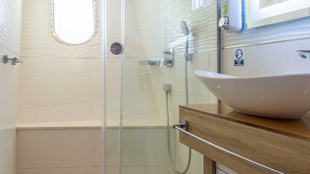 Iskra Shipyard LASTAVICA, 49.00 м
