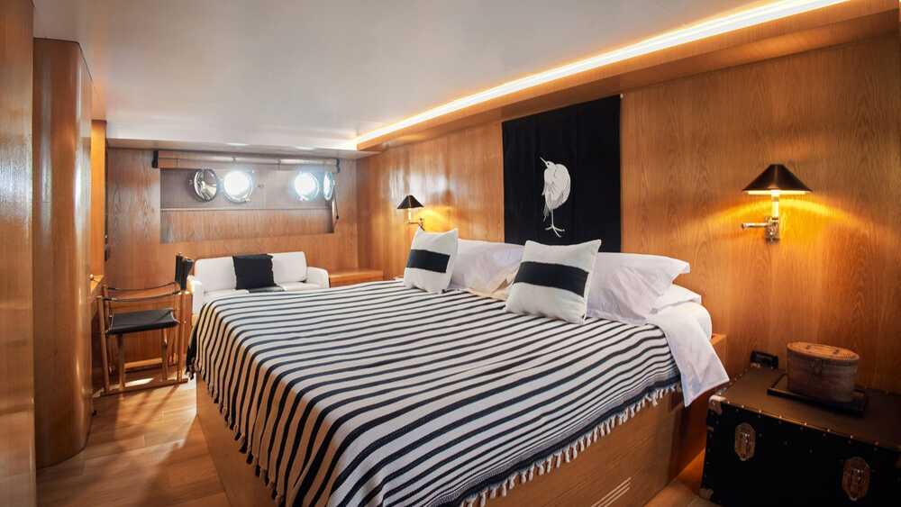 Benetti SOUNION II, 31.62 м