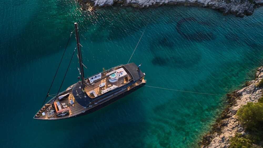 Nujić Nautika RARA AVIS, 33.00 м