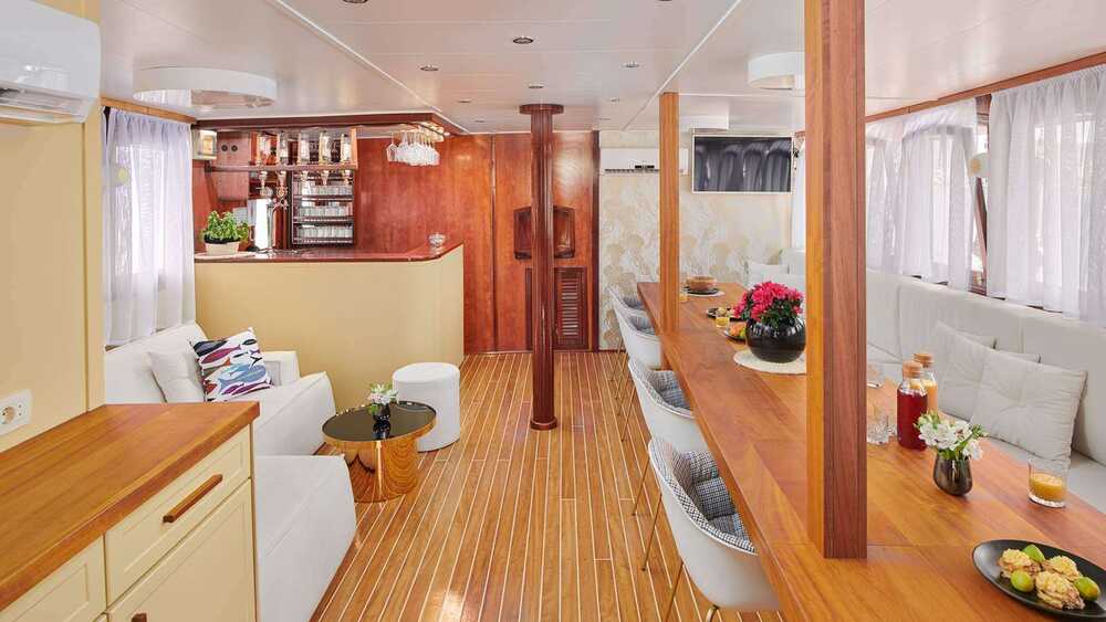Nuić Nautika, Split CATALEYA, 34.50 м