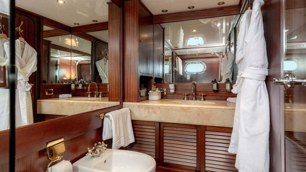 Benetti GITANES, 35.40 м