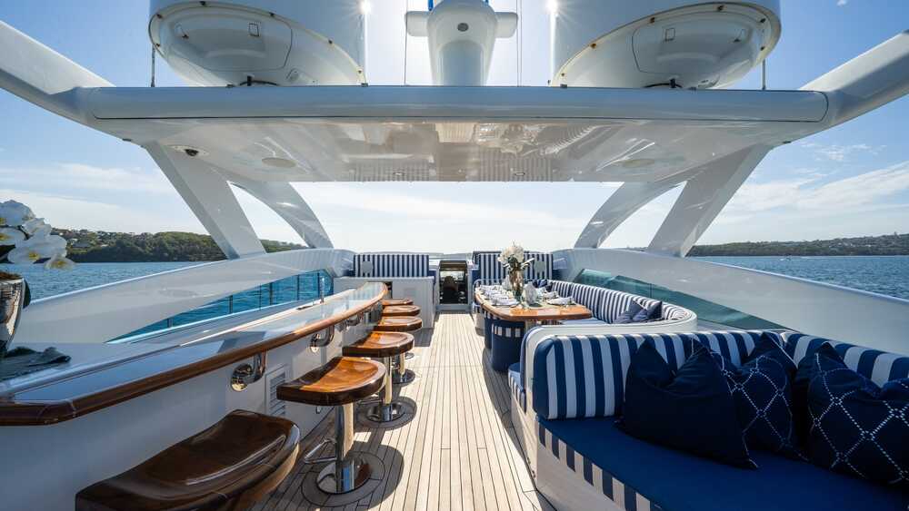 Heesen LUMIR, 37.00 м