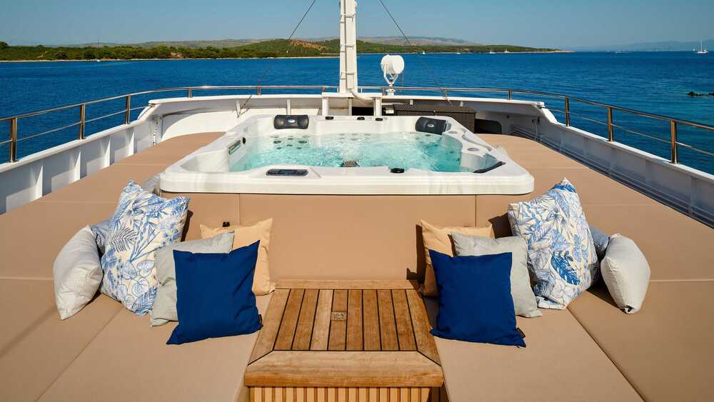 Brodosplit D.D. shipyard LUPUS MARE, 43.00 м