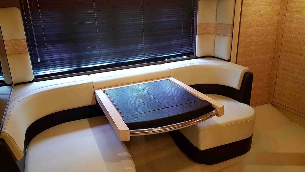 Azimut 64 2015