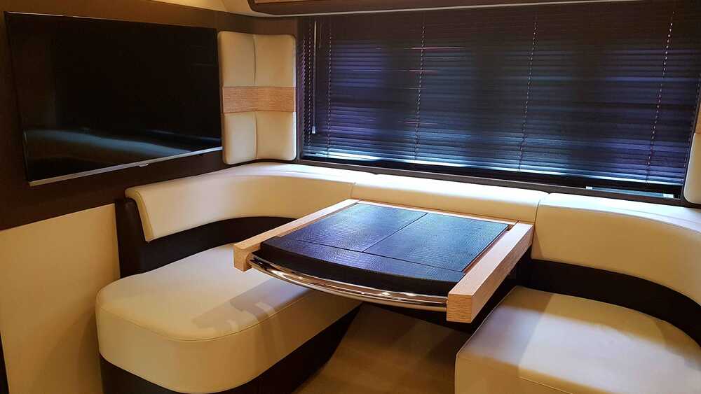 Azimut 64 2015
