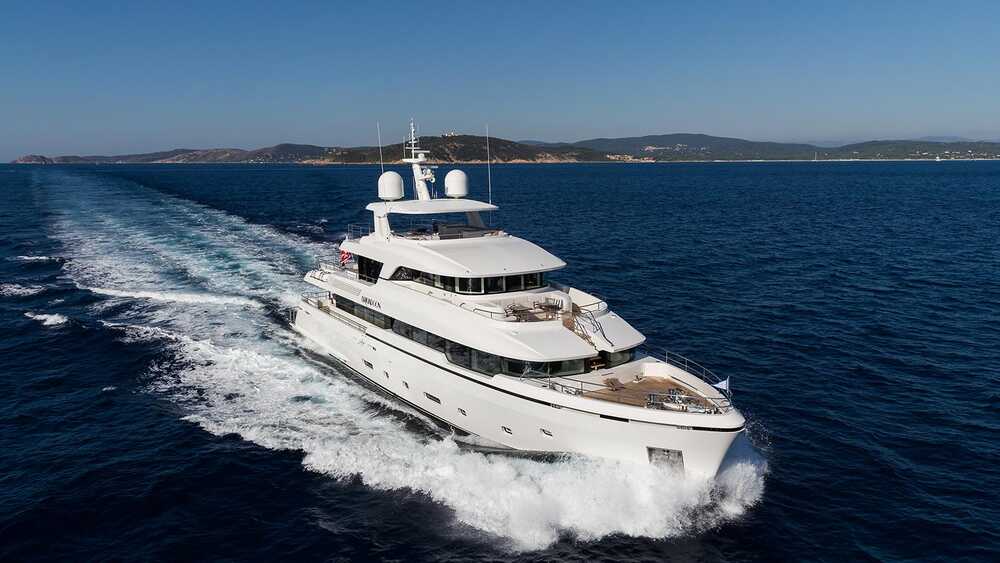 Экстерьер Moonen Martinique 36m