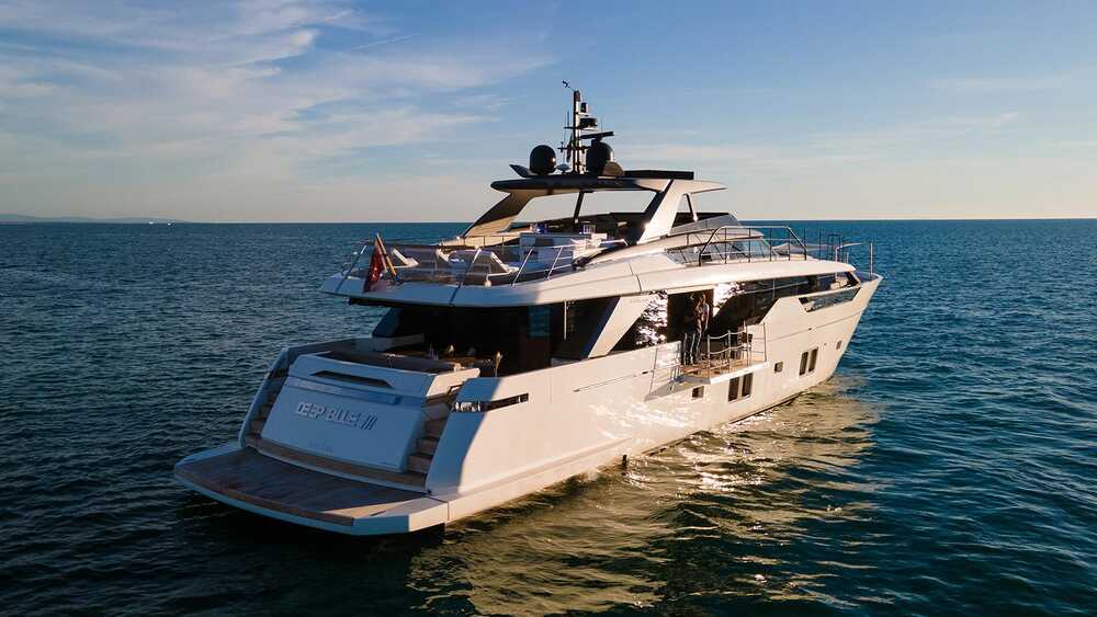 Экстерьер Sanlorenzo SL102 <br/>M/Y DEEP BLUE III 2019
