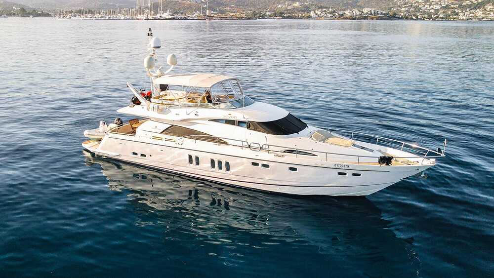 Экстерьер Fairline Squadron 74 M/Y "SEVEN"