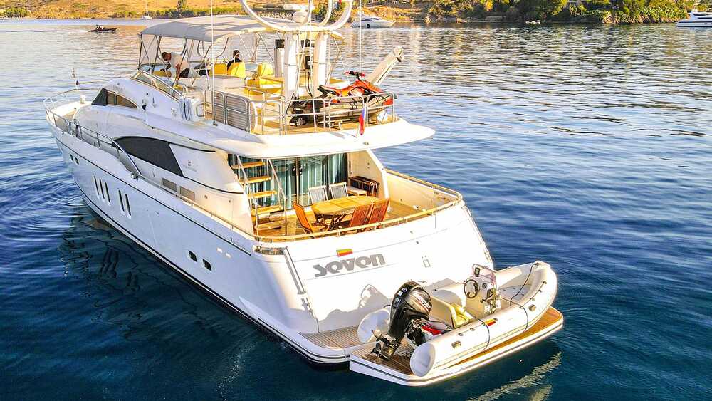 Экстерьер Fairline Squadron 74 M/Y "SEVEN"