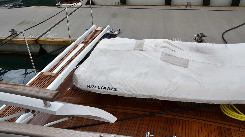 Плавательная платформа Fairline Squadron 78 (2011)