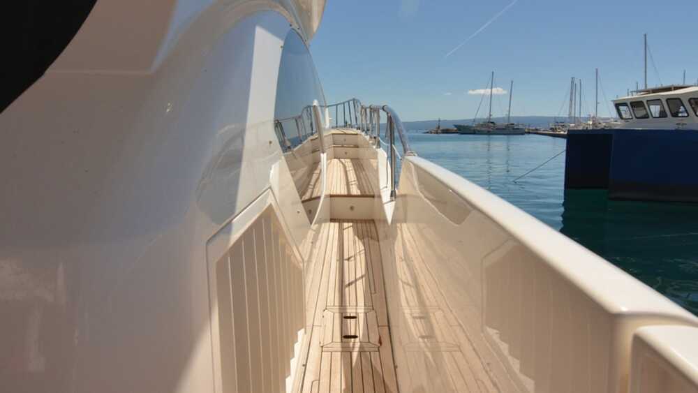 Экстерьер Azimut 70 2009