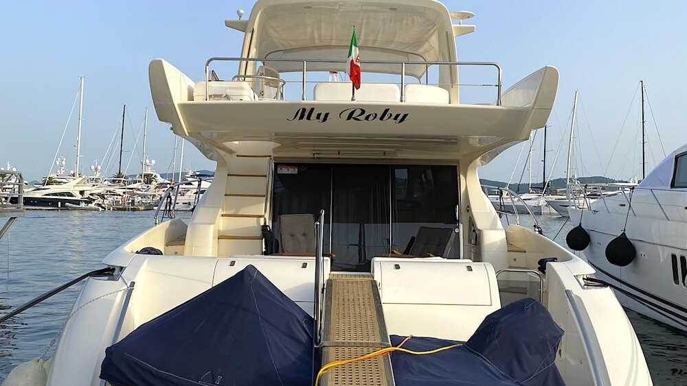 Экстерьер Azimut 62